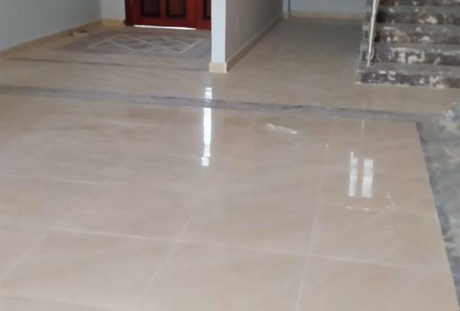 8092106 - Property Image 3