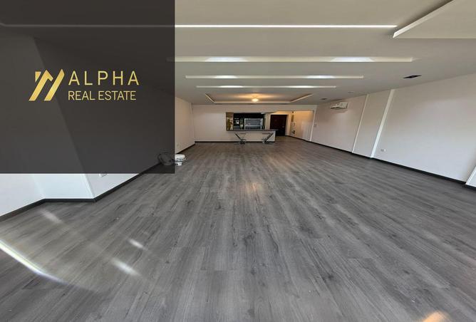 8024111 - Property Image 3