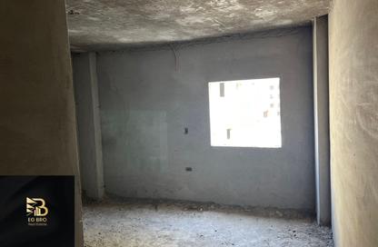 Apartment - 3 Bedrooms - 2 Bathrooms for sale in New Narges - New Cairo City - Cairo