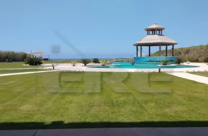 فيلا - 8 غرف نوم - 8 حمامات للبيع في مراسي - سيدي عبد الرحمن - الساحل الشمالي