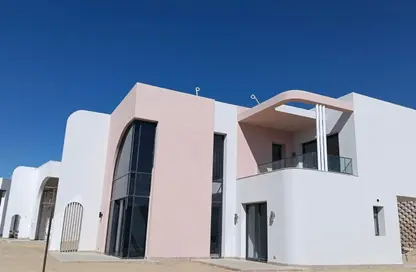Townhouse - 3 Bedrooms - 3 Bathrooms for sale in June - Ras Al Hekma - North Coast