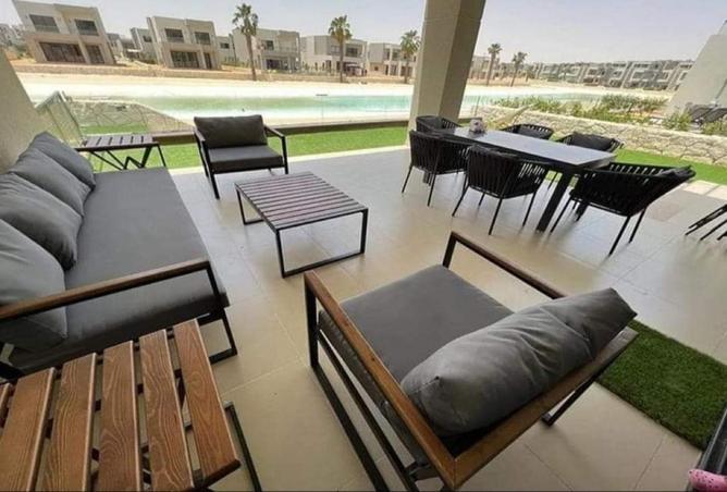 8230876 - Property Image 2