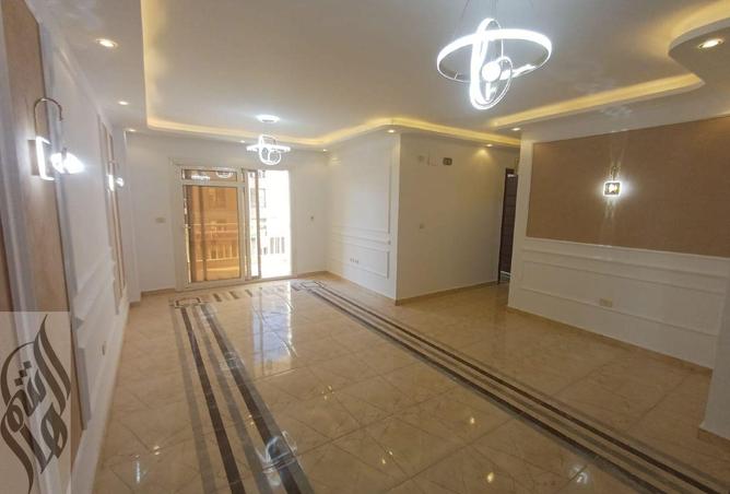 8185602 - Property Main Image