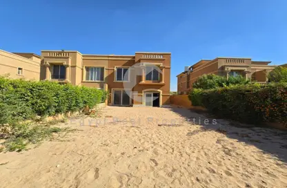 Twin House - 4 Bedrooms - 4 Bathrooms for sale in Royal Meadows - Sheikh Zayed Compounds - Sheikh Zayed City - Giza
