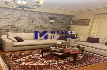 Apartment - 5 Bedrooms - 3 Bathrooms for sale in District 3 - The 5th Settlement - New Cairo City - Cairo