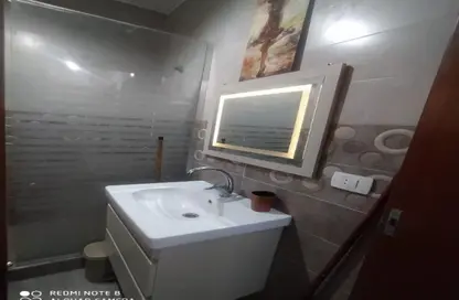Apartment - 2 Bedrooms - 1 Bathroom for rent in Rawdat Zayed - 12th District - Sheikh Zayed City - Giza