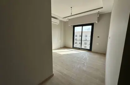 شقة - 3 غرف نوم - 3 حمامات للبيع في فيلدج ويست - كمبوندات الشيخ زايد - الشيخ زايد - الجيزة