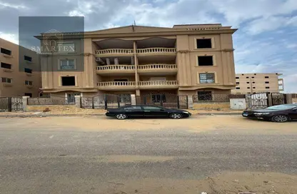 Apartment - 3 Bedrooms - 2 Bathrooms for sale in 1st Neighborhood - 2nd Area - Shorouk City - Cairo