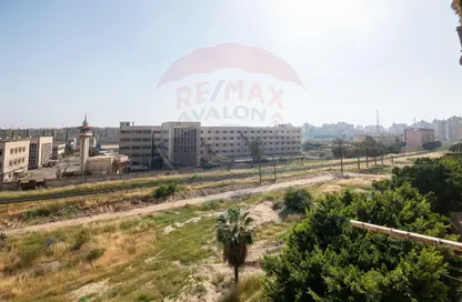 Apartment - 2 Bedrooms - 2 Bathrooms for rent in Ibrahim Sherif St. - Bolkly - Hay Sharq - Alexandria