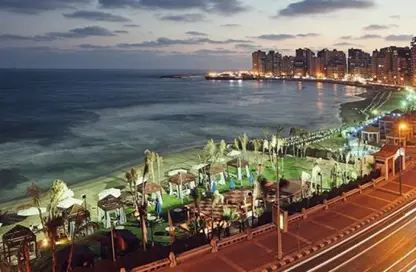 Apartment - 3 Bedrooms - 2 Bathrooms for sale in Ahmed Barakat St. - Sidi Beshr - Hay Awal El Montazah - Alexandria