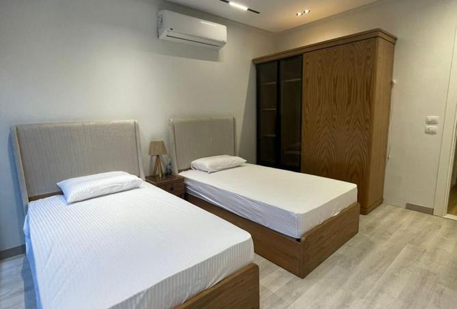 8060534 - Property Image 3