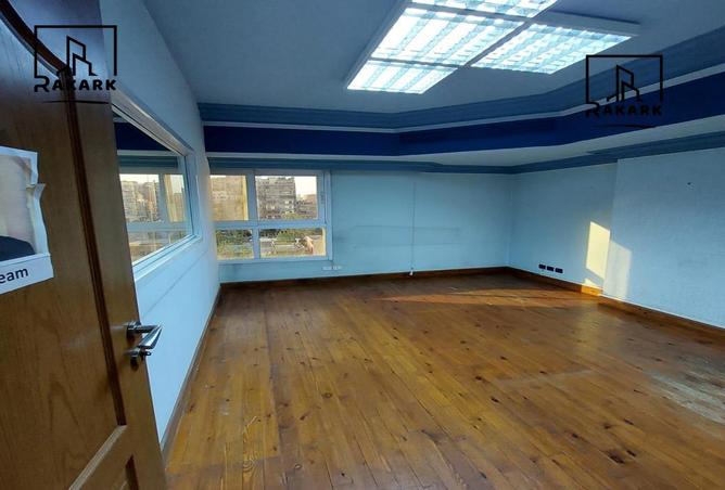 8497420 - Property Image 3