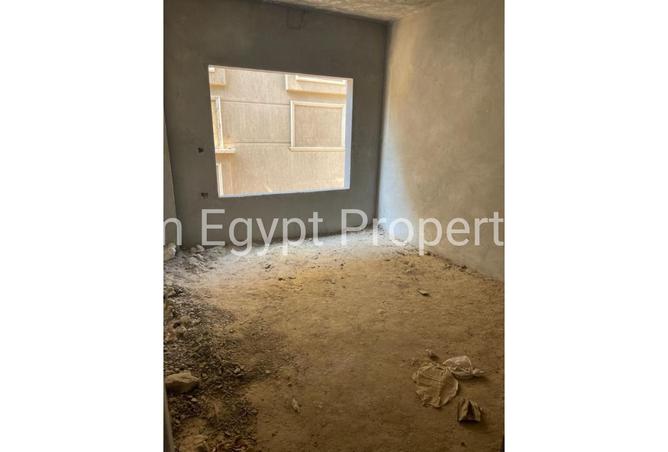 8392684 - Property Image 3