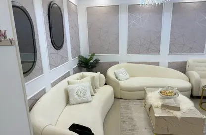 Apartment - 3 Bedrooms - 1 Bathroom for sale in Gardenia Springs - Ext North Inves Area - New Cairo City - Cairo