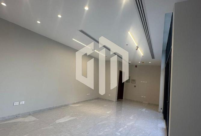 8552038 - Property Image 3