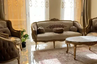 Apartment - 3 Bedrooms - 2 Bathrooms for rent in El Koronfel - The 5th Settlement - New Cairo City - Cairo