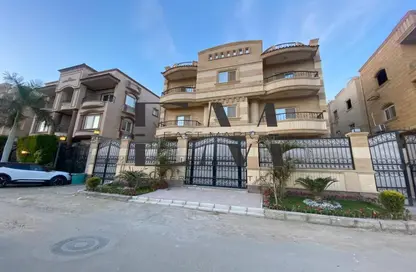 Apartment - 2 Bedrooms - 2 Bathrooms for rent in Al Gezira St. - South Investors Area - New Cairo City - Cairo