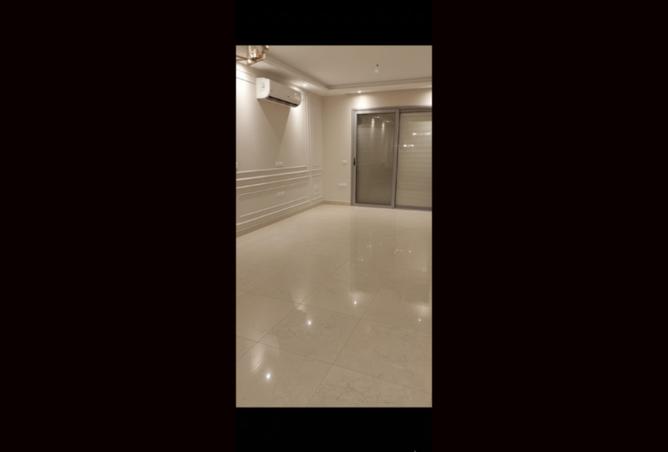 8251410 - Property Main Image