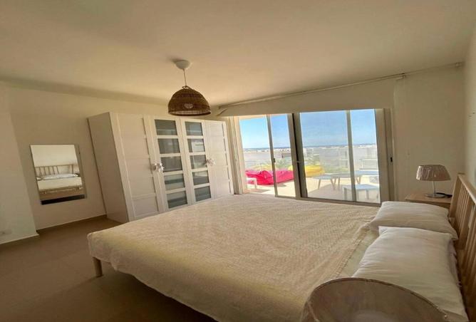 8247470 - Property Image 2