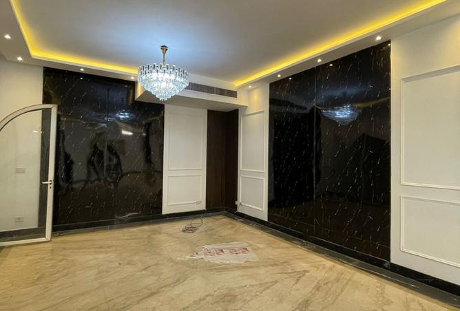 8306882 - Property Image 3