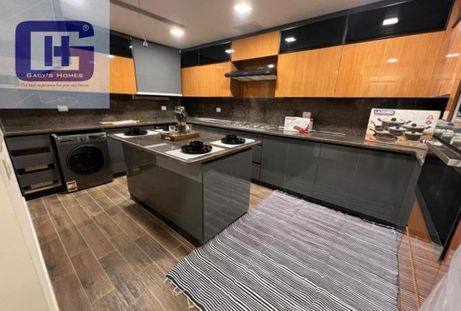 8301630 - Property Image 3