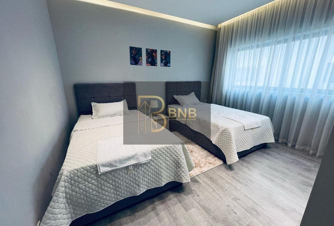 8467010 - Property Image 3