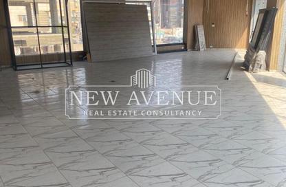 Retail - Studio - 2 Bathrooms for rent in 79 Axis - District 3 - The 5th Settlement - New Cairo City - Cairo