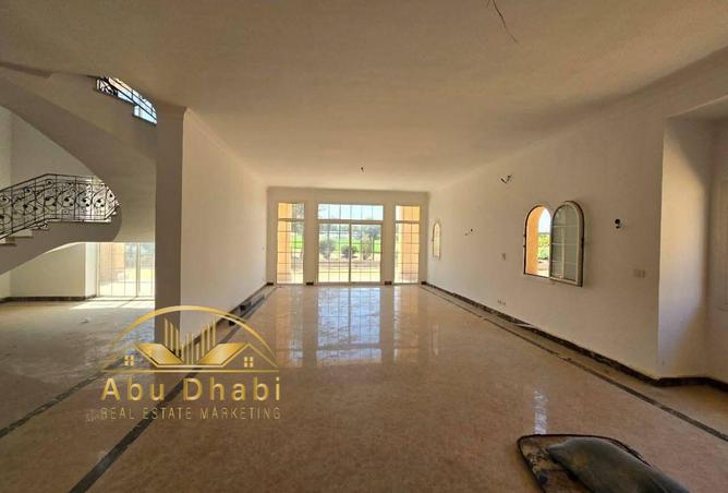 8293292 - Property Image 3