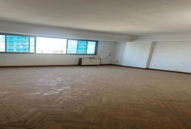 8093716 - Property Image 2