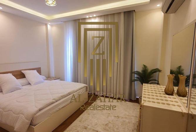 8176809 - Property Image 3