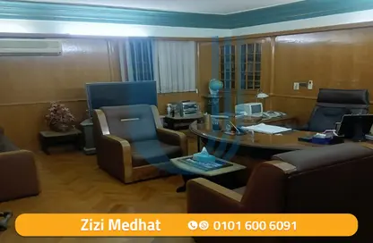 Office Space - Studio - 3 Bathrooms for sale in Latin Quarter - Raml Station - Hay Wasat - Alexandria