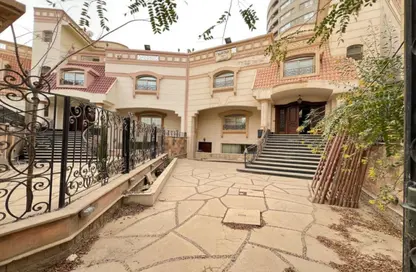 Villa - 4 Bedrooms - 4 Bathrooms for sale in Tabarak - Zahraa El Maadi - Hay El Maadi - Cairo