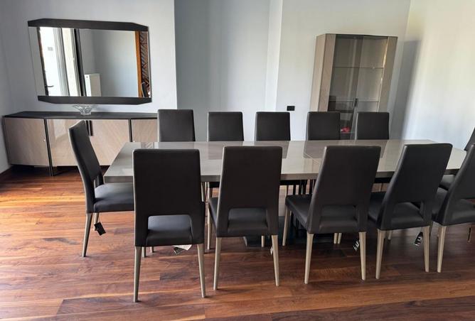 8289860 - Property Image 2