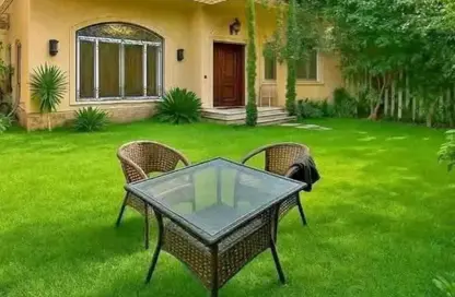 Villa - 7 Bedrooms - 5 Bathrooms for sale in Stone Park - 5th Settlement Compounds - The 5th Settlement - New Cairo City - Cairo