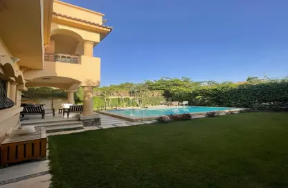 Villa - 5 Bedrooms - 4 Bathrooms for sale in Village West - Sheikh Zayed Compounds - Sheikh Zayed City - Giza