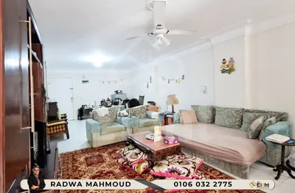 Apartment - 3 Bedrooms - 1 Bathroom for sale in Bolkly - Hay Sharq - Alexandria