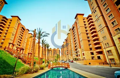 Apartment - 2 Bedrooms - 2 Bathrooms for sale in Tijan - Zahraa El Maadi - Hay El Maadi - Cairo