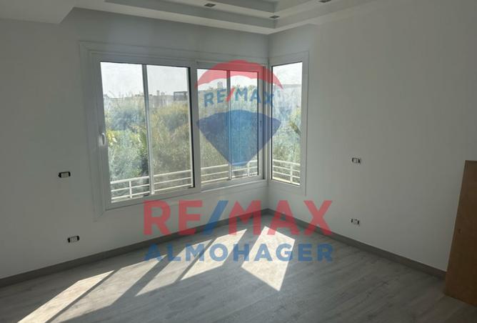8029370 - Property Image 3