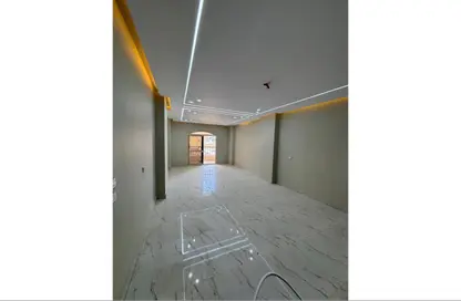 Apartment - 3 Bedrooms - 2 Bathrooms for sale in Al Horreya St. - New Maadi - Hay El Maadi - Cairo