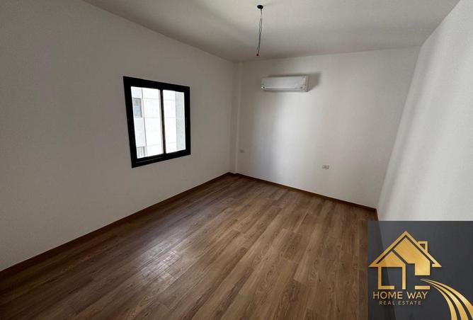 8020396 - صورة العقار 2
