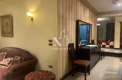 شقة - 4 غرف نوم - 3 حمامات للبيع في ويست ليفز - الحي الاول - مدينة 6 أكتوبر - الجيزة