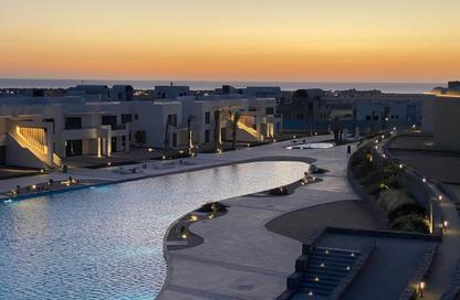 Chalet - 2 Bedrooms - 2 Bathrooms for sale in Makadi Orascom Resort - Makadi - Hurghada - Red Sea