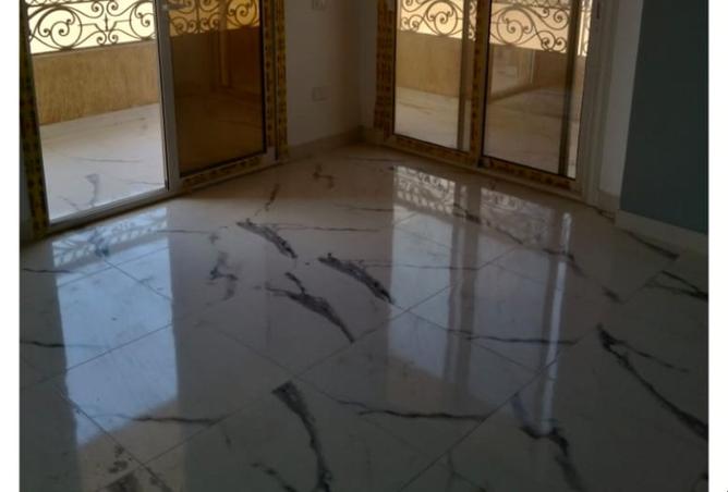 8467312 - Property Image 2