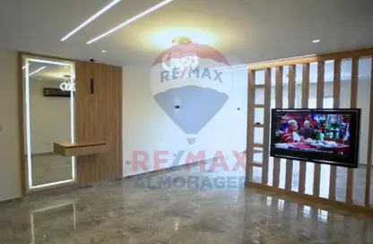 Apartment - 3 Bedrooms - 3 Bathrooms for sale in Regents Park - Al Andalus District - New Cairo City - Cairo