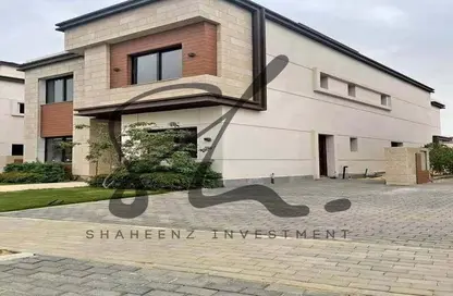 فيلا - 3 غرف نوم - 3 حمامات للبيع في حى اسكان الجامعه الامريكية - كمبوندات التجمع الخامس - التجمع الخامس - مدينة القاهرة الجديدة - القاهرة