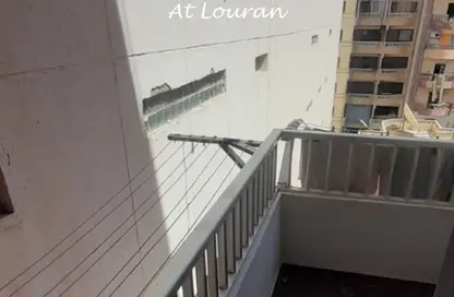 Apartment - 5 Bedrooms - 3 Bathrooms for sale in Laurent - Hay Sharq - Alexandria