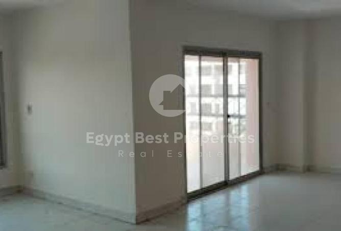 8368071 - الصورة الرئيسية للعقار