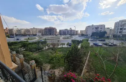 Apartment - 3 Bedrooms - 2 Bathrooms for rent in West Arabella - 5th Settlement Compounds - The 5th Settlement - New Cairo City - Cairo