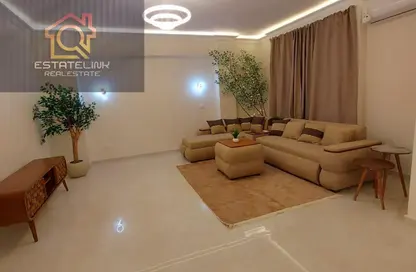 Apartment - 3 Bedrooms - 2 Bathrooms for rent in Zizinia Family Housing - 5th Settlement Compounds - The 5th Settlement - New Cairo City - Cairo
