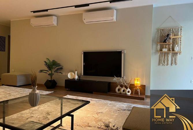 8331615 - Property Image 3